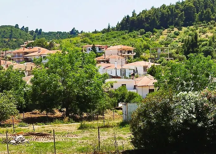 Oasis House Апартаменты *